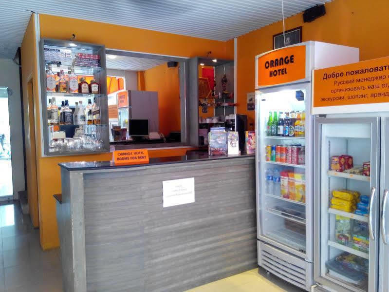 Orange Hotel Patong Extérieur photo